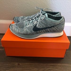 Nike Flyknit Racer